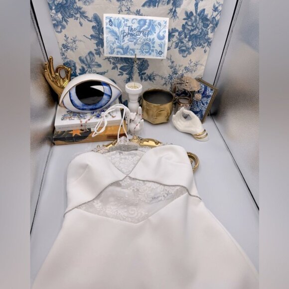 🆕 SELF PORTRAIT 🧿 NWOT White Crepe Halterneck Mini Dress, Sz UK 8 / US 4 - Picture 2 of 16